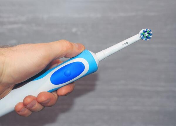 電動牙刷選購方法：優質電動牙刷的三大挑選技巧，建議收藏