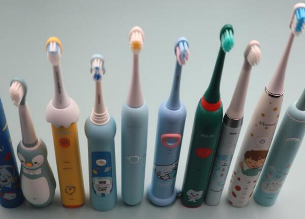 成人可以用兒童電動牙刷嗎？三大原因告訴你：選擇成人款電動牙刷為妙